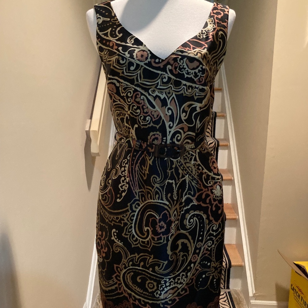 Anne Klein Size 2 Sheath